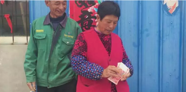 郭寧農資送貨啦！小編數錢啦！數到手抽筋！